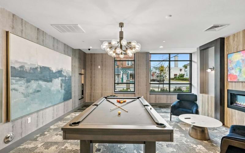 Entertainment room with billiards table